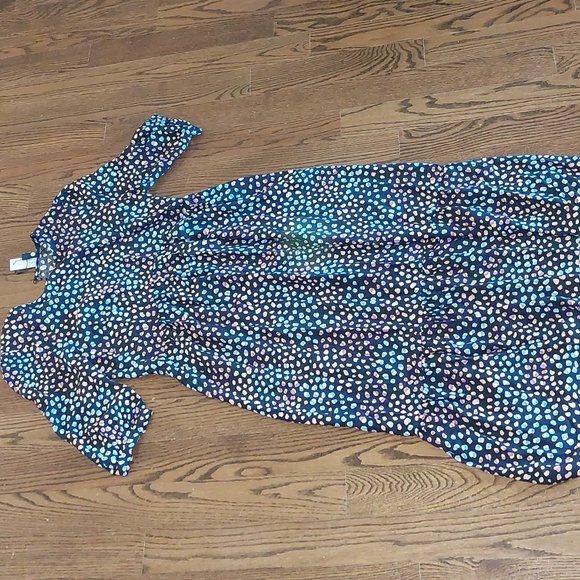 Dress-new with tags! - Picture 1 of 2